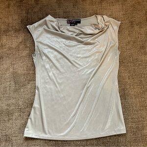 Peck & Peck Cream Asymmetrical Cap Sleeve Blouse